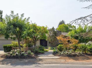190 Pine Ln, Los Altos, CA 94022