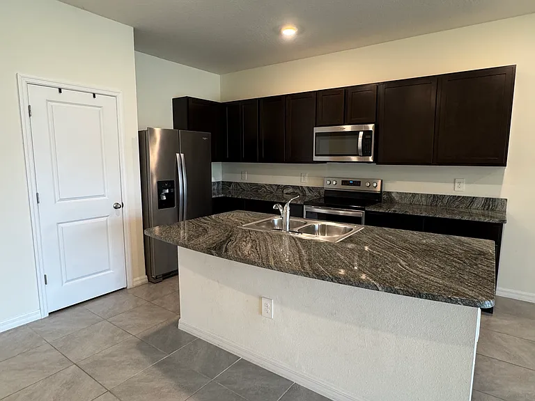 8809 Milestone Dr — Photo 10