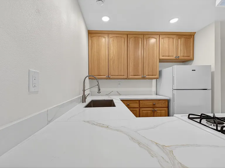1116 Cortez St #B — Photo 5