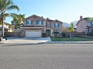 10259 Whitecrown Cir, Corona, CA 92883