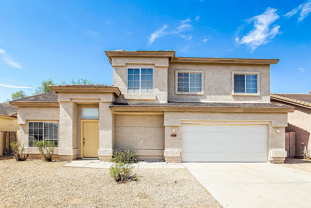 4 bed, 2.5 bath, 1938 sqft, $2,130 — Photo 1
