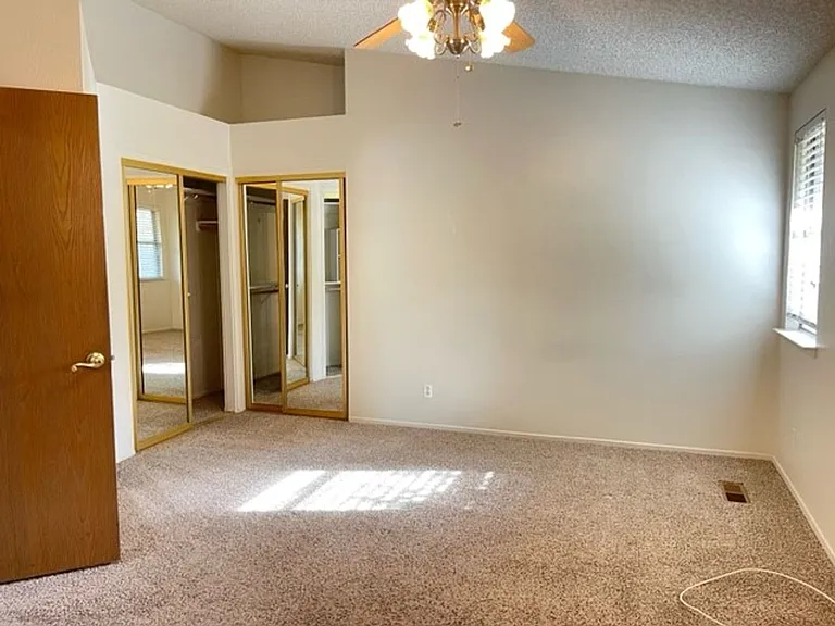 1254 Ambassador Dr — Photo 15