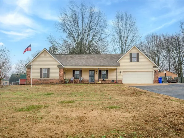 4000 Meade Lake Rd, Millington, TN 38053