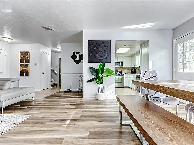 92 N Deerfoot Cir — Photo 5