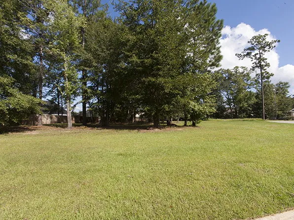 107 Moss Trl, Thomasville, GA 31792