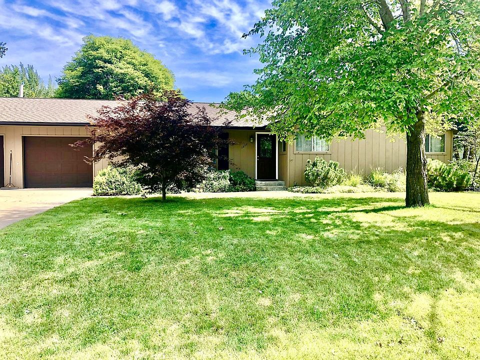 1st image of 3630 Plaza Dr