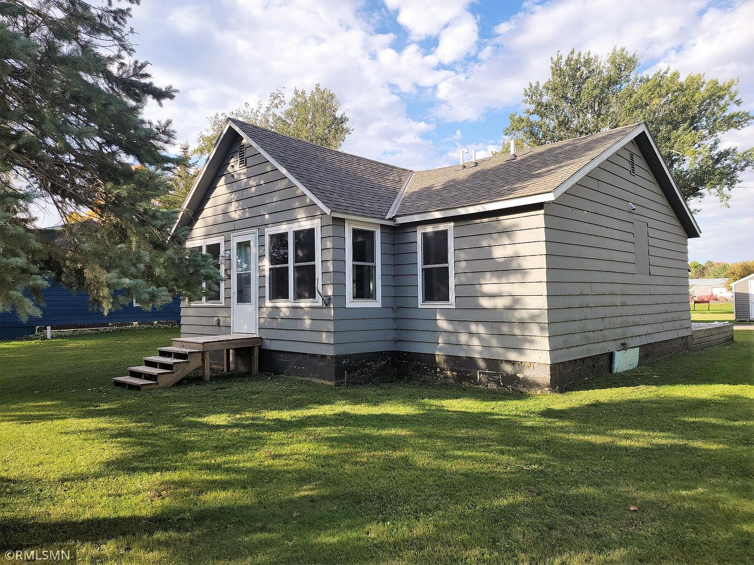 300 Central Ave S, Eagle Bend, MN 56446 Zillow