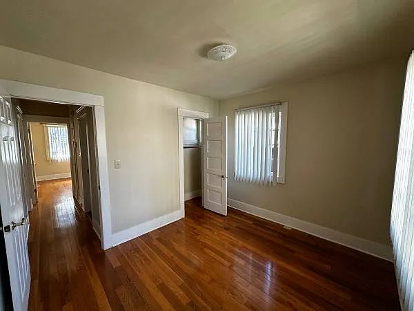 4185 4th Ave — Photo 19