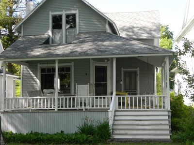2545 Pennsylvania Ave, Harbor Springs, MI, 49740