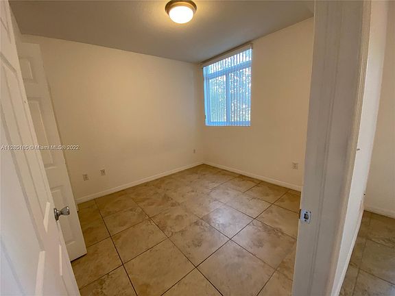 5th image of 435 Ssw 12th Ave