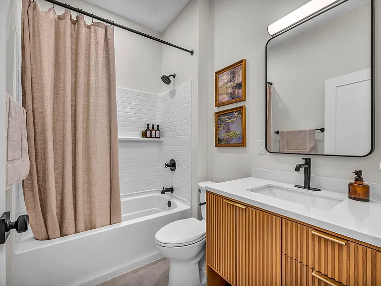 2159 Columbus Rd — Photo 43