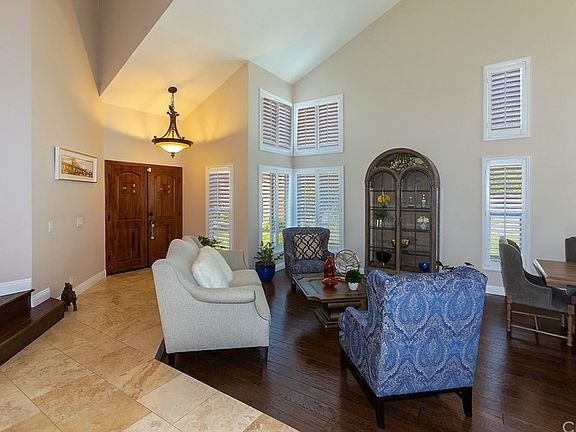 5th image of 2760 Vista Colina Cir