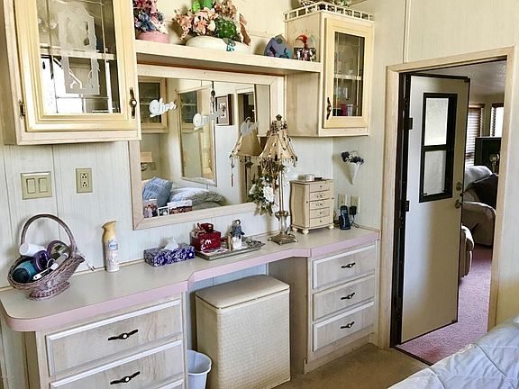 7750 E. Broadway Rd. 98 BR