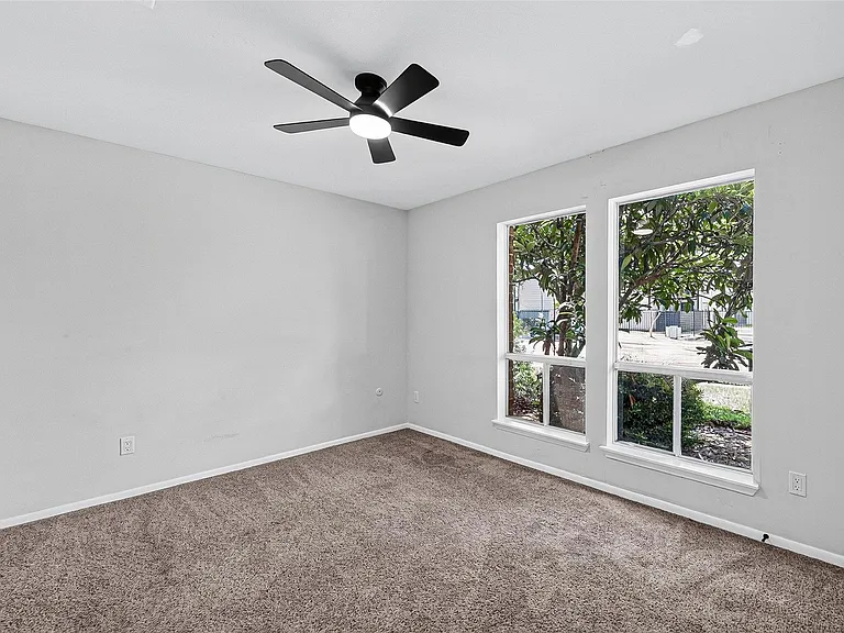 7932 Grow Ln — Photo 17