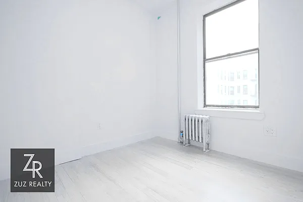 Rented by Zuz Realty | media 11