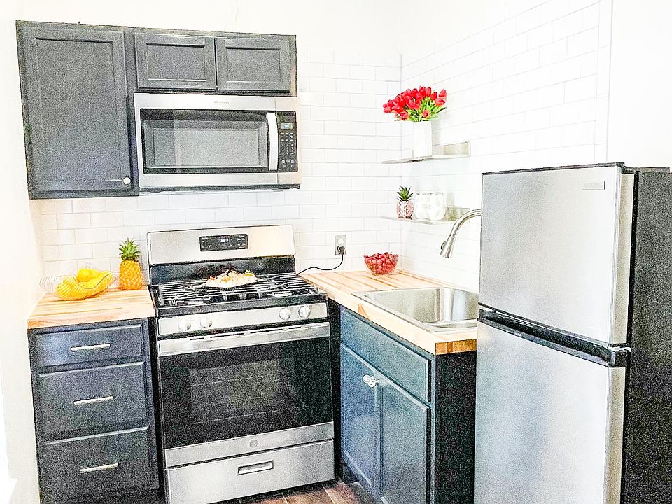 1st image of 212 E Lullwood Ave #3