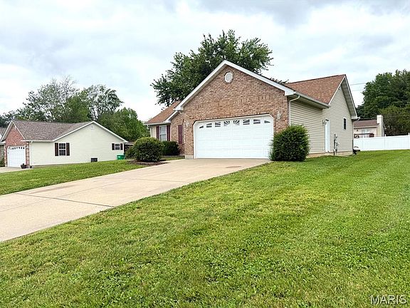 5th image of 541 John David Dr