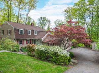 33 Stonehenge Rd, Morristown, NJ 07960