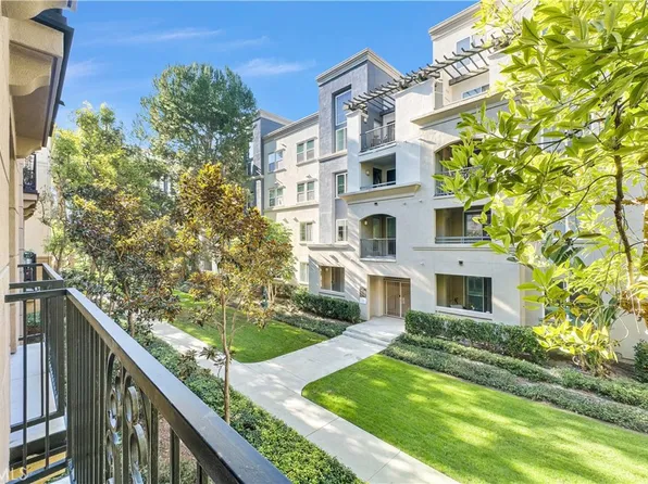 3212 Watermarke Pl, Irvine, CA 92612