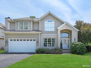25111 W Warren Ave, Lake Villa, IL