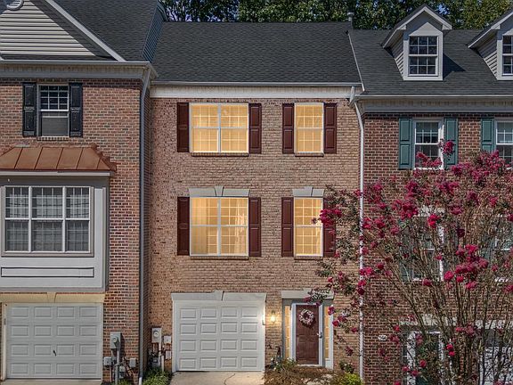 2nd image of 502 Wood Duck Ln
