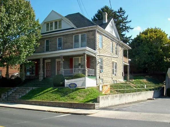 239 S Potomac St #22, Waynesboro, PA 17268