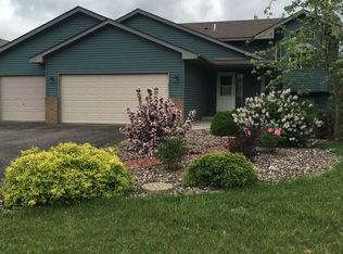 520 Glen Oaks Cir, Big Lake, MN 55309