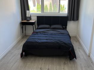 100 Mornelle Ct #1008, Toronto, ON M1E4X2