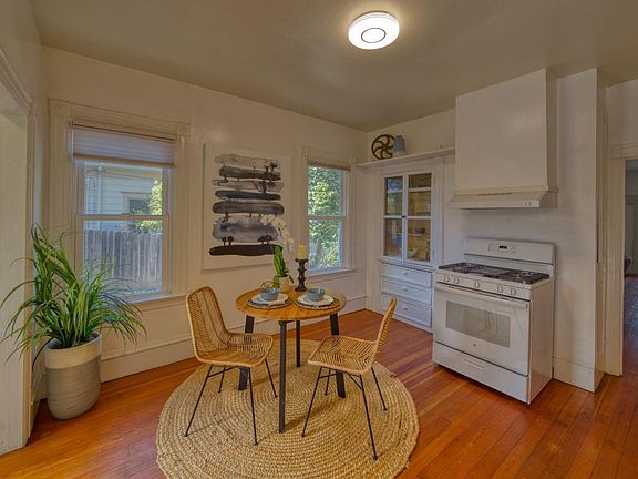 5th image of 234 Pitt Avenue
