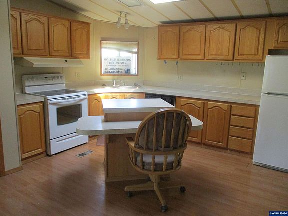 5th image of 1504 Garwood Way N #1504