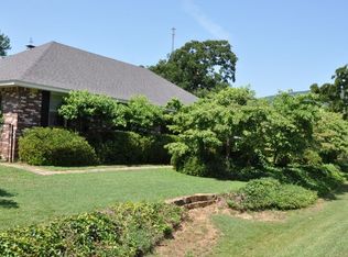 101 Sequoyah St, Poteau, OK 74953