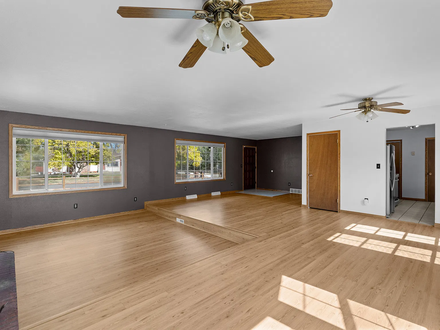 6 bed, 3370 sqft, $5,500 — Photo 4