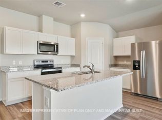 208 Rockbridge Dr, Huntsville, TX 77340