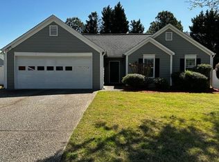 3330 Hobbit Gln, Powder Springs, GA 30127