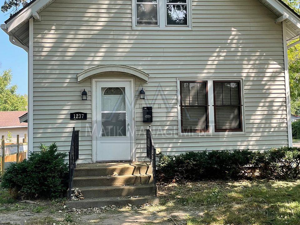 1st image of 1237 Phelps St