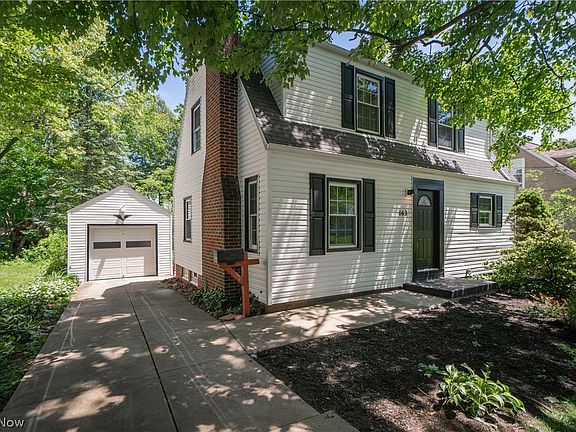 4th image of 163 Tudor Ave