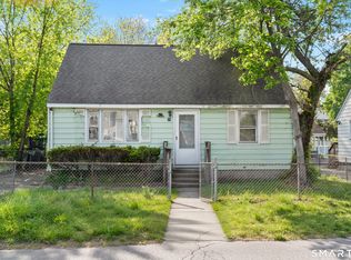75 Brookside Ave, Bridgeport, CT 06606
