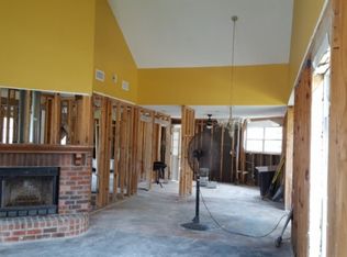 15459 Woodlore Dr, Baton Rouge, LA 70816