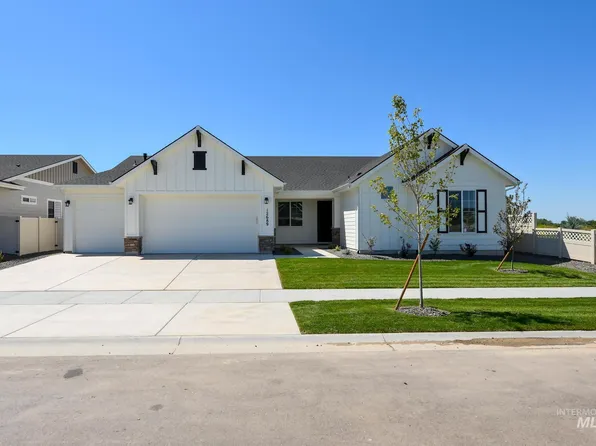 12689 W Wayfaring Dr, Star, ID 83669