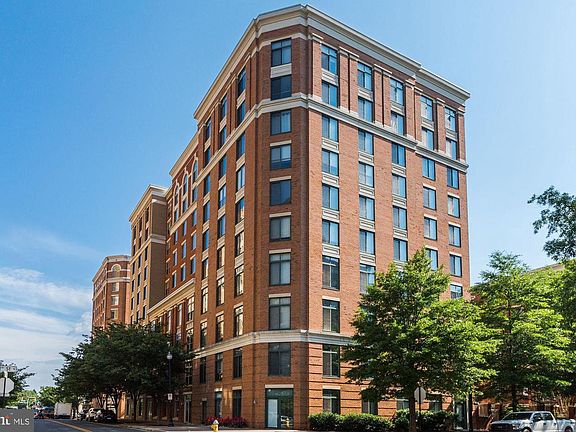 2nd image of 1201 N Garfield St APT 416