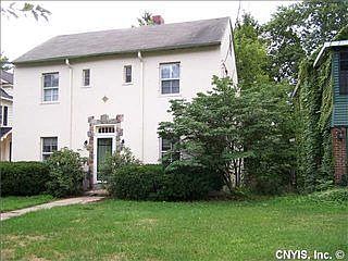 1st image of 217 Strathmore Dr