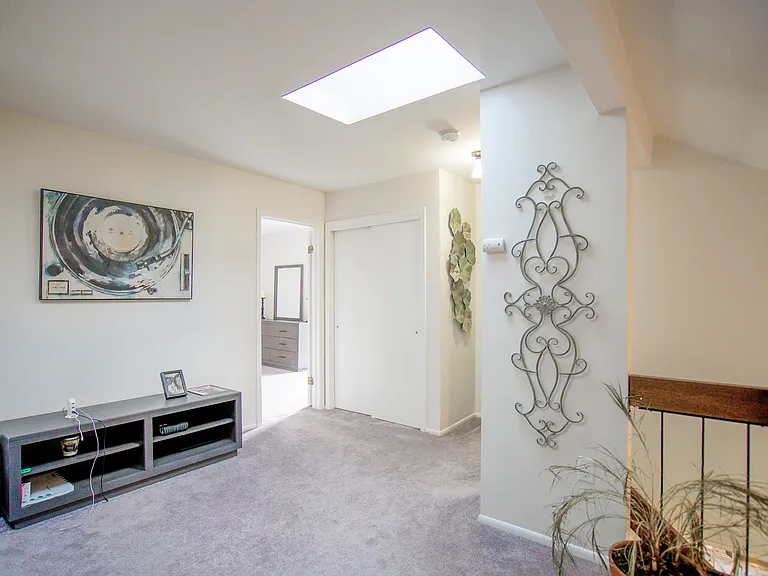 30 Chestnut Ct — Photo 18