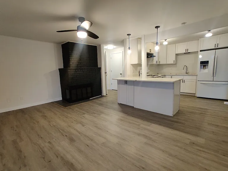 8019 E C St — Photo 3