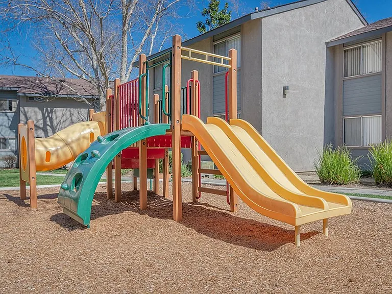 Sage Canyon Apartments — Photo 6