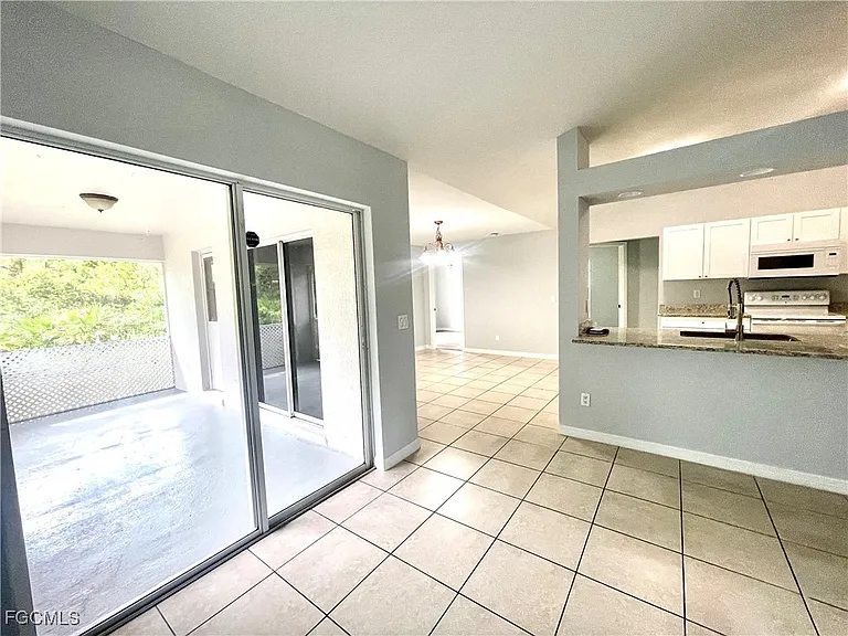 3405 Hanna Ave N — Photo 15