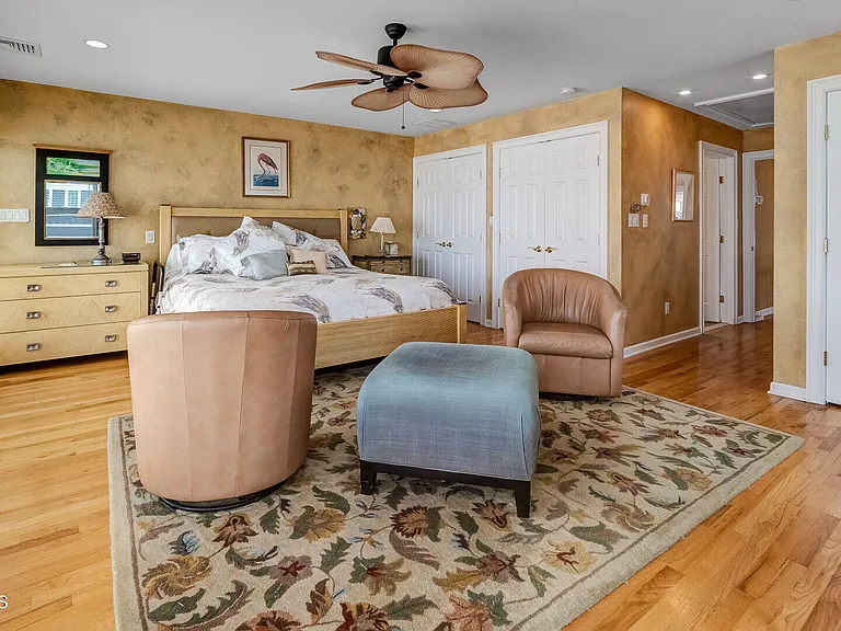 406 Ocean Ave — Photo 31