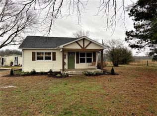 27 Jeans Rd, Fayetteville, TN 37334