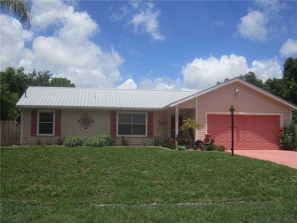 1st image of 2966 SW Boxwood Cir