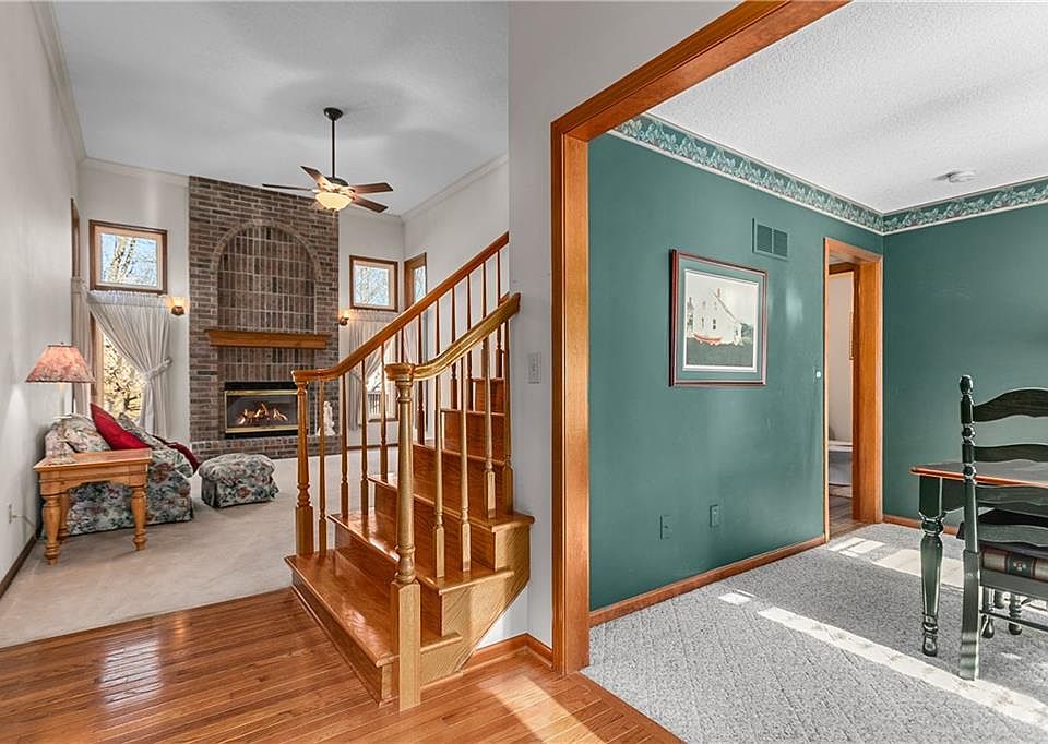 2229 NE Waterfield Ln, Blue Springs, MO 64014 Zillow