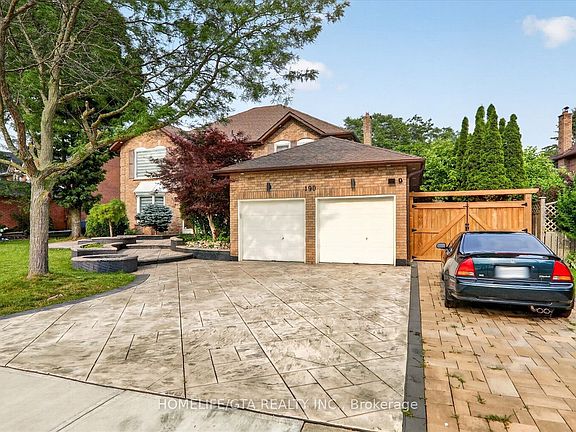 4th image of 190 Lake Driveway W